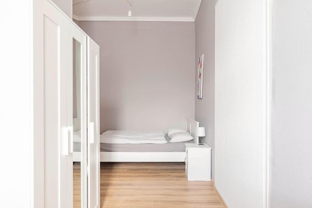 Queen Erzsebet Apartment Budapeste Exterior foto